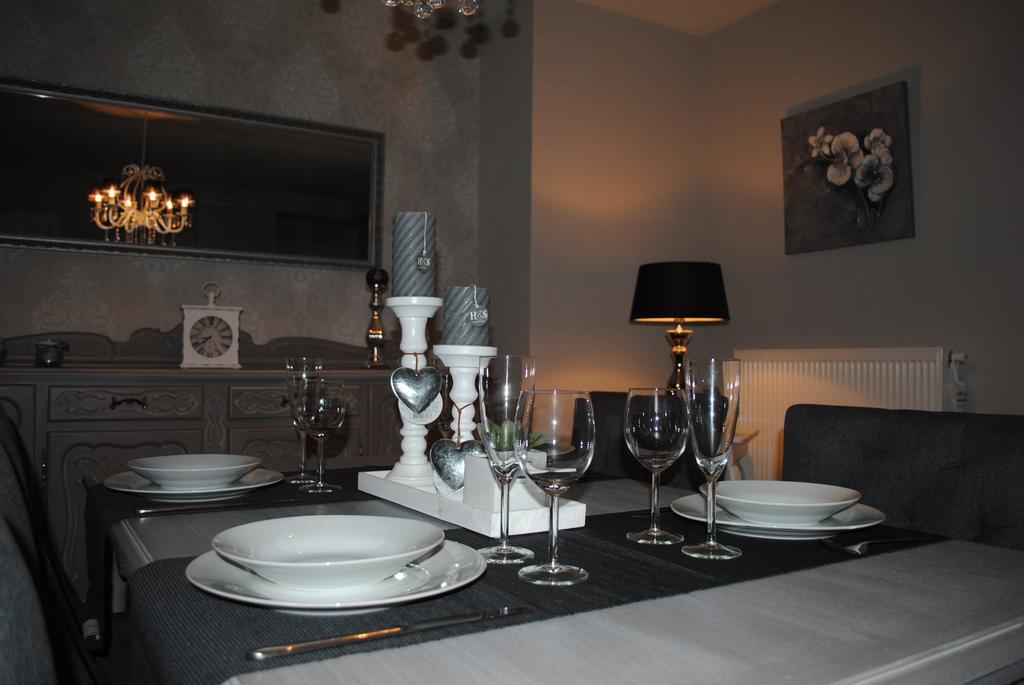 Interbellum Apartment Ieper Bagian luar foto